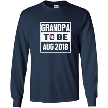 Mens Grandpa to be August 2018 T-Shirt Cool Papa Gift