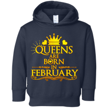 Queens Are Born In February Birthday Gift Black T-Shirt
