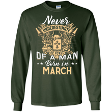 Mens Never underestimate an old man born in March T-shirt