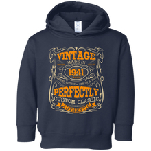 Legends Vintage Made In 1941 77th Birthday Gift 77 years old